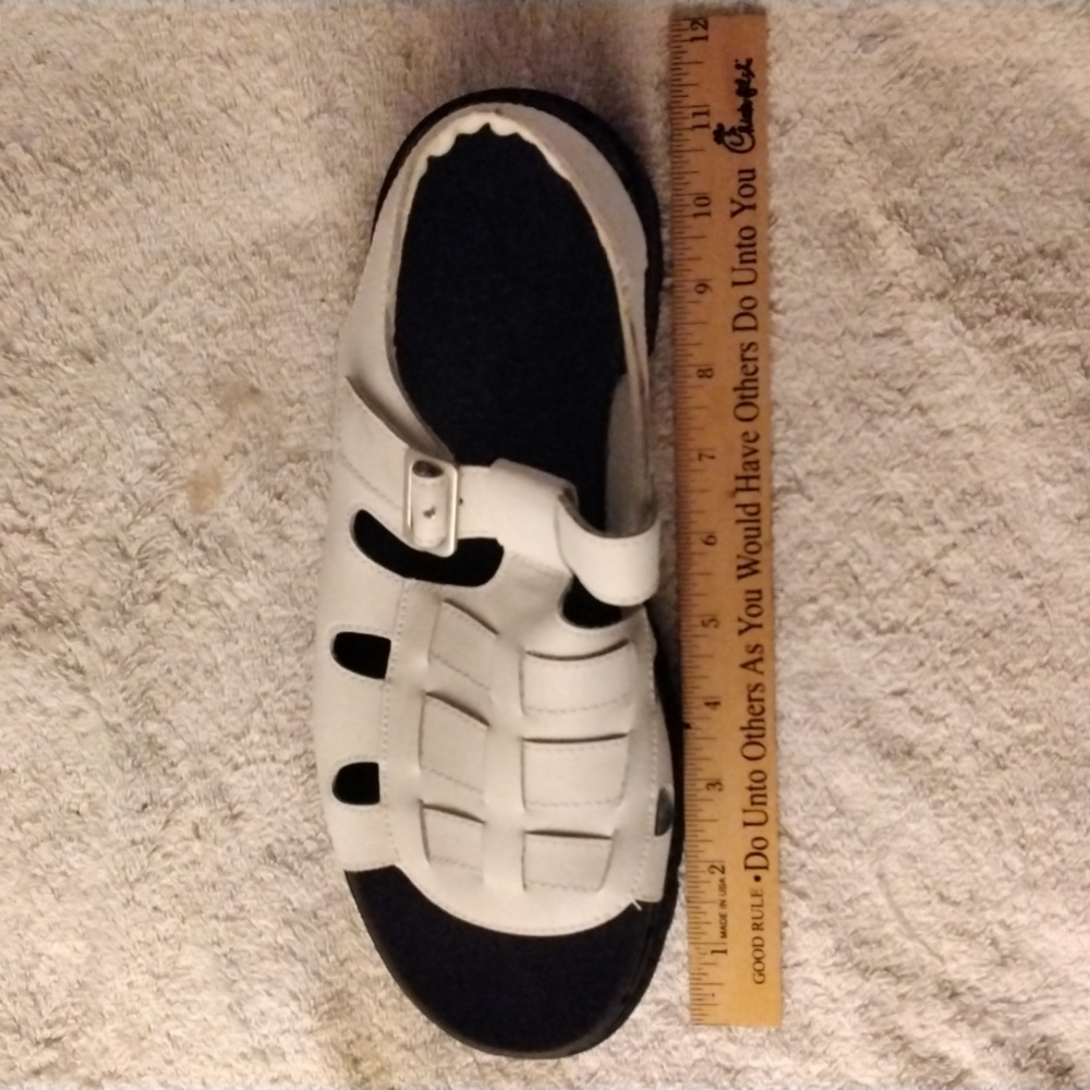 WS1- Skechers Women's White Fisherman Sandal - sz 9 Medium- NWOT - Picture 12 of 13